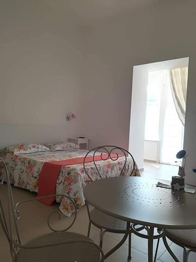 Bed and Breakfast Il Covo Delle Civette Vietri Habitación foto